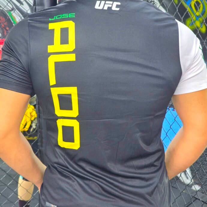 ⁦Tricot UFC 2025⁩ - الصورة ⁦12⁩