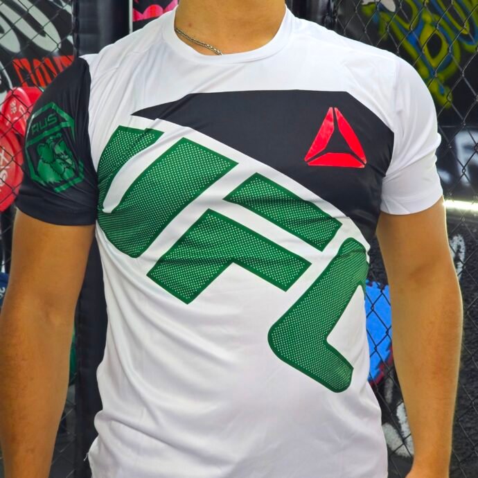 ⁦Tricot UFC 2025⁩ - الصورة ⁦3⁩