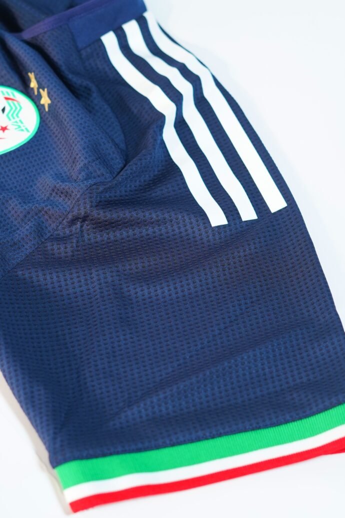 ⁦T-shirt Algeria Blue Adidas Good Qualité⁩ - الصورة ⁦4⁩