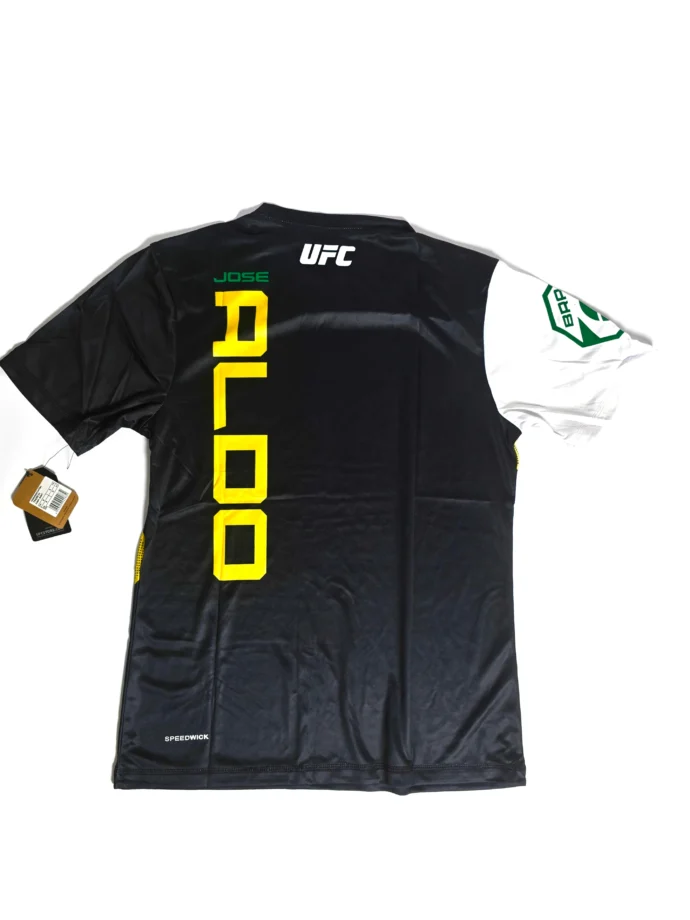 ⁦Tricot UFC 2025⁩ - الصورة ⁦5⁩